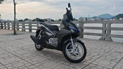 2018 Honda Airblade scooter for sale, 22M VND — 4/5