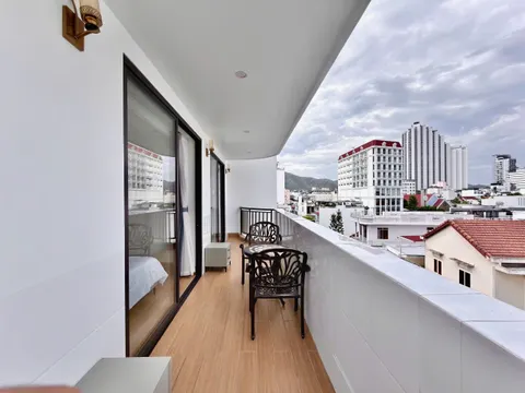 2-bedroom furnished apartment for rent in Vinh Hai, 24M VND/month
