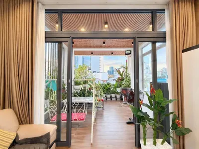 1-bedroom premium apartment for rent near 2/4 Square, 15M VND/month — 4/6