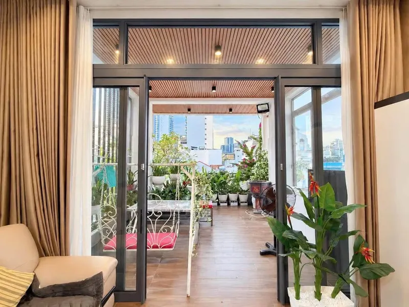 1-bedroom premium apartment for rent near 2/4 Square, 15M VND/month — 4/6