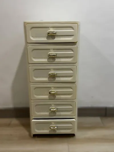 Wholesale Lot: Mirror, Bar Stool, Dresser, Cavitation Device, Massage Cups, Perfume — 5/8