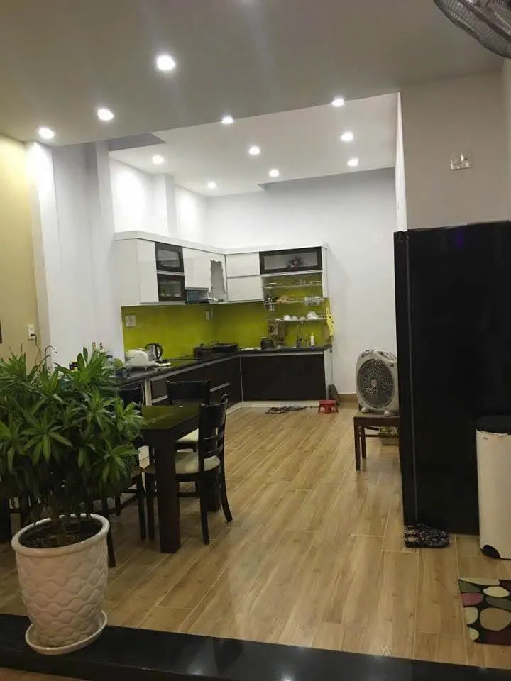 Furnished front-facing house for rent on Hoang Van Thu, 24M VND/month — 4/8