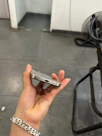 iPhone 15 Pro Max (OLED screen, no Face ID) for sale — 3/5