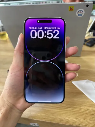 iPhone 14 Pro Max 128GB + 17 Pro Max 스타일 케이스, 1,350만 VND — 4/5