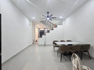 Nhà 3 phòng ngủ 210 m² ở Bắc Nha Trang, 28 triệu VND/tháng