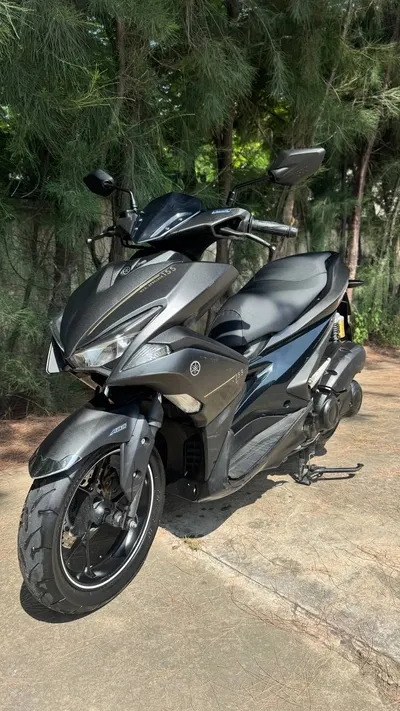 2018 Yamaha NVX 155cc scooter for sale