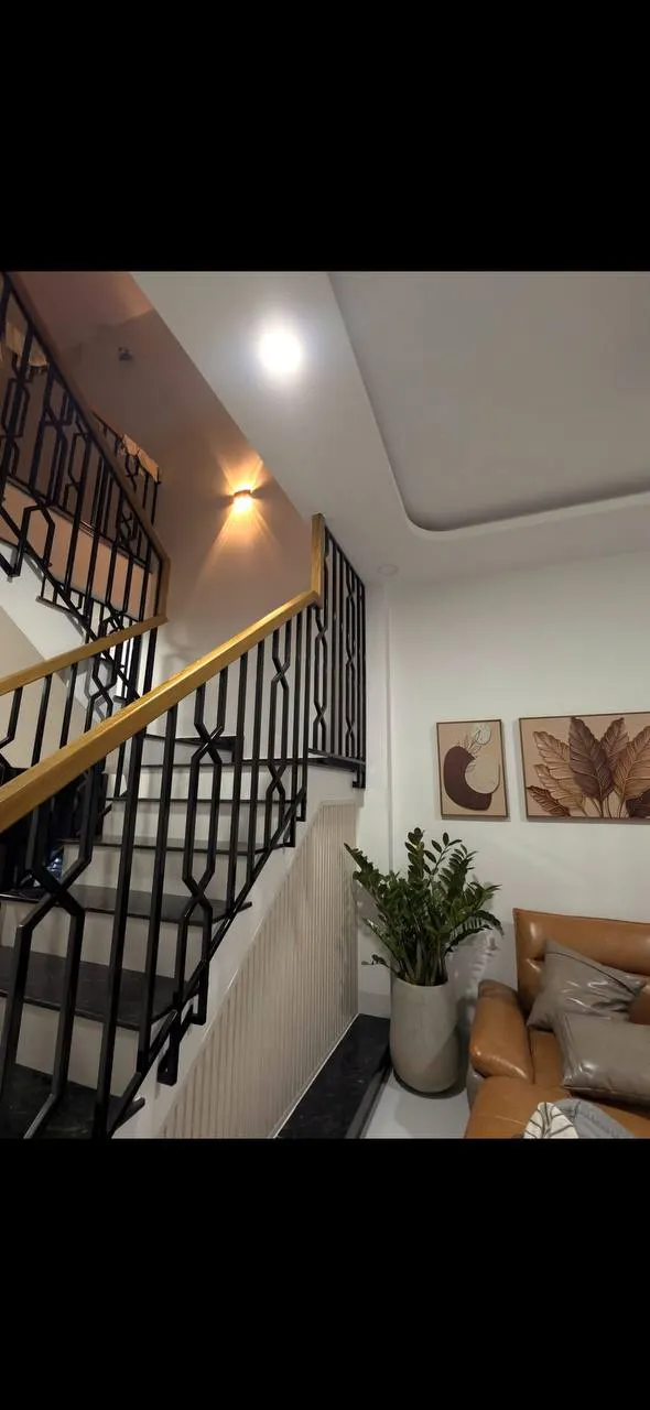 Lease takeover of a new house, 15M VND — 6/6