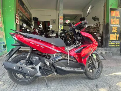 Used AB 2022 motorbike for sale, 7,000 km