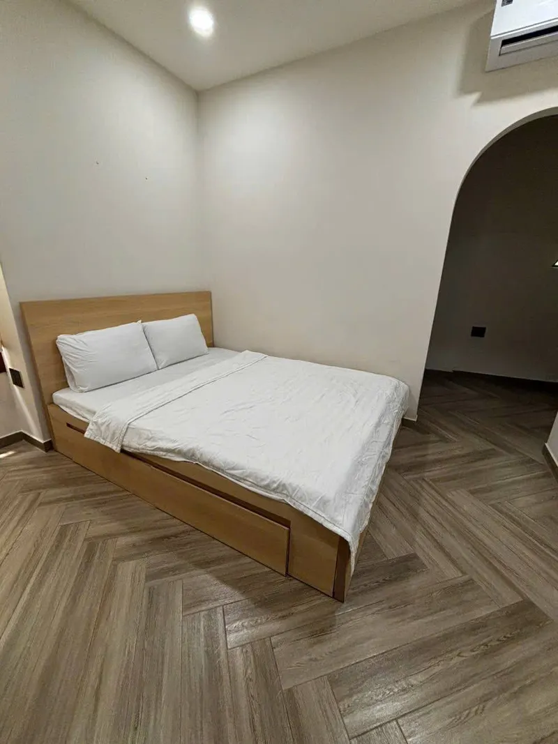 Cho thuê nhà 2 phòng ngủ gần chùa Long Sơn, 22 triệu VND/tháng — 8/10
