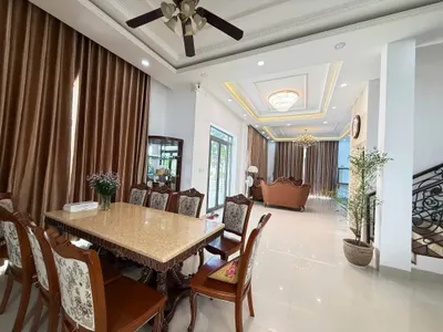 5-bedroom villa in South Nha Trang (Phuoc Long), 240 m², 55M VND/month — 2/8