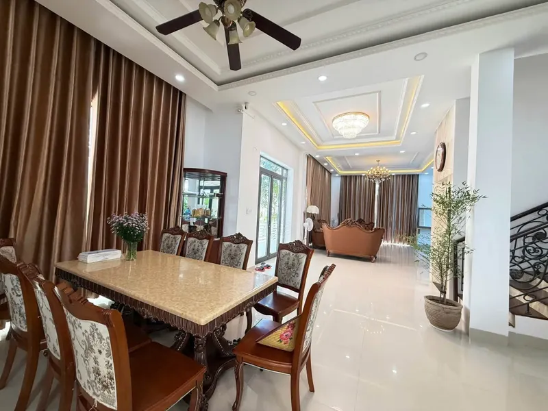 5-bedroom villa in South Nha Trang (Phuoc Long), 240 m², 55M VND/month — 2/8